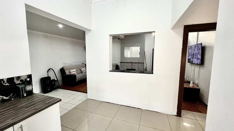 3 Bedroom Property for Sale in Rugby Western Cape